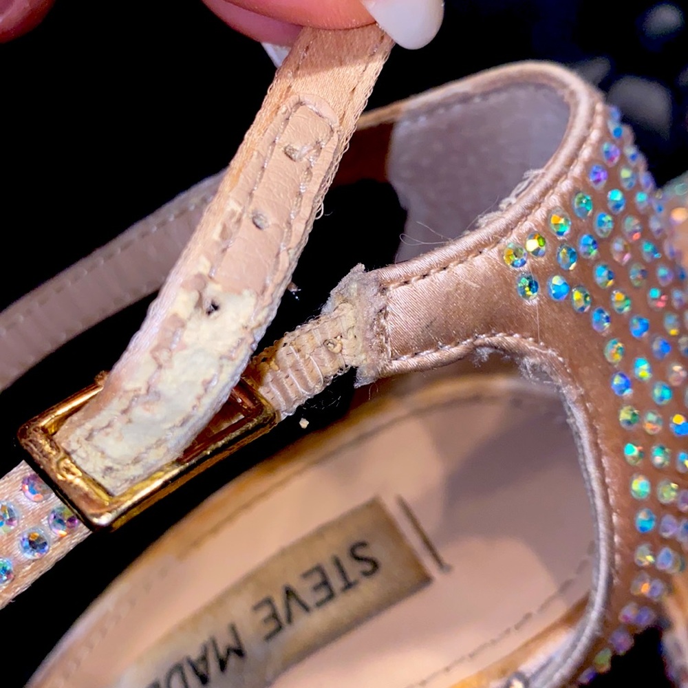 Designer Shoes - Picture 6 of 9